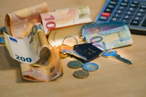 cost of outsourcing hr